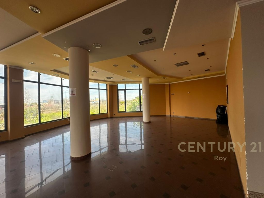 Njësi biznesi – hyrja e Kavajës | Mundësi investimi