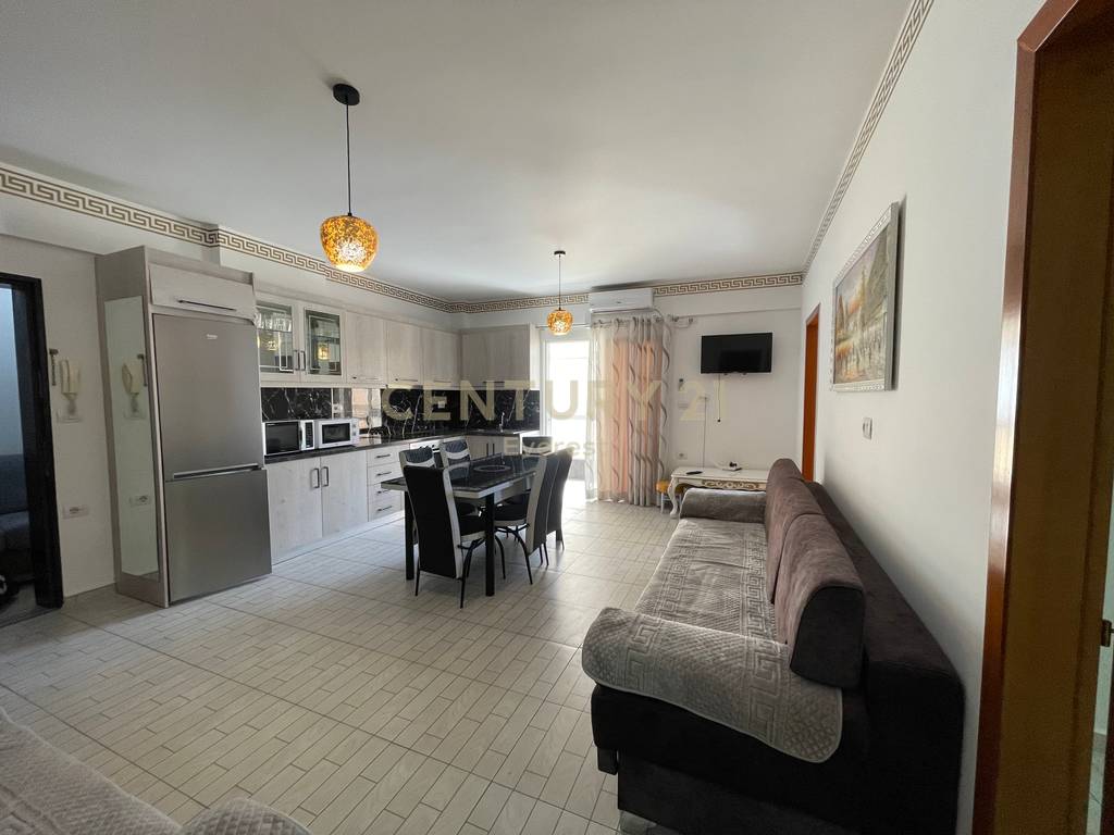 3+1+2 Apartment Near the Sea – Mitat Hoxha Street, Sarandë