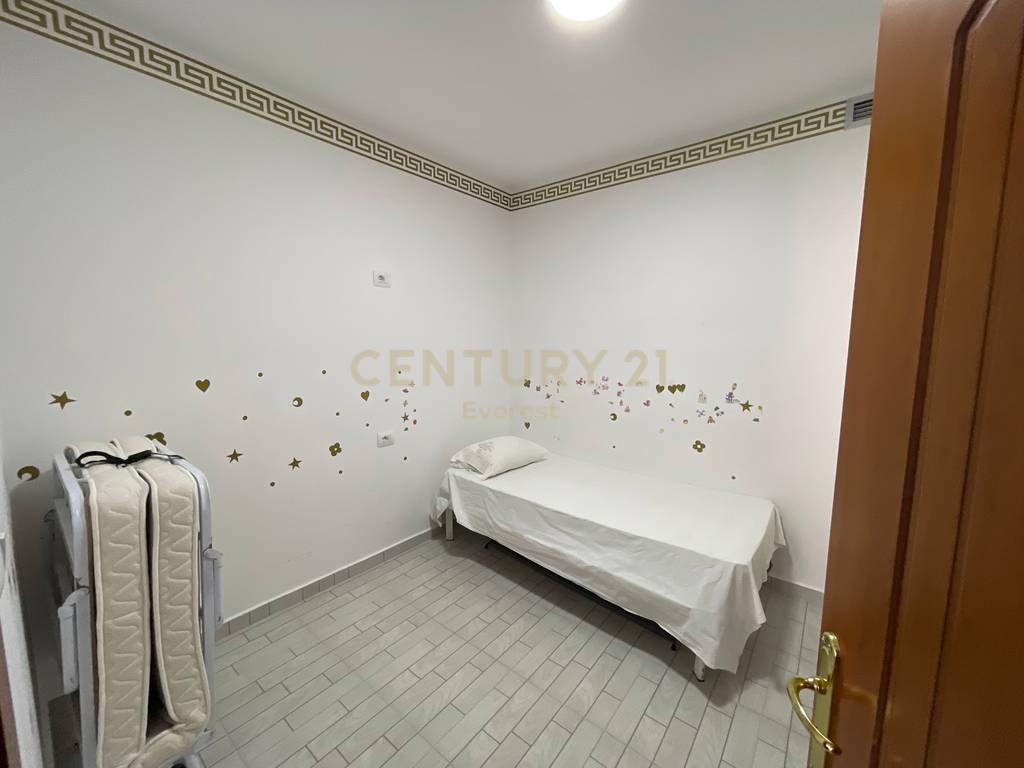 3+1+2 Apartment Near the Sea – Mitat Hoxha Street, Sarandë