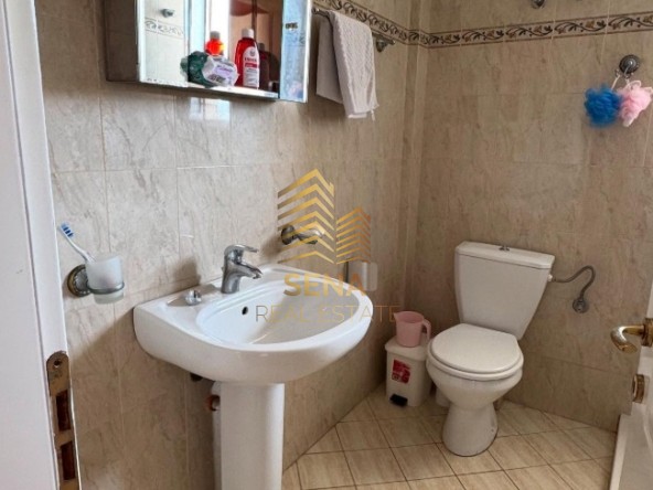 Apartament 1+1 – Rruga Onhezmi, Sarandë
