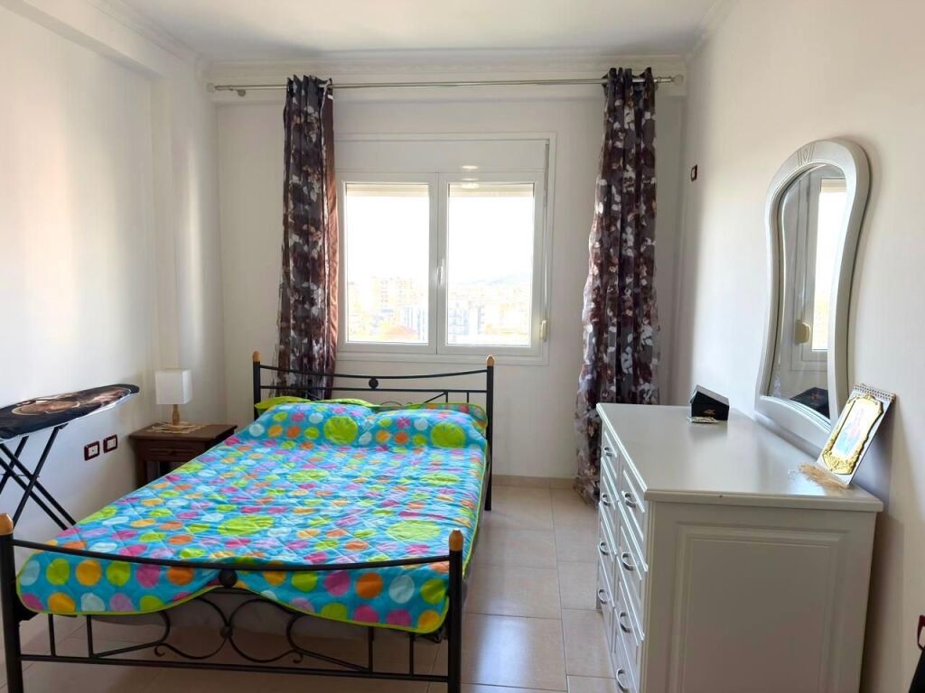 Apartament 1+1 me qira afatgjatë – Rruga Gjergj Kastrioti, Vlorë