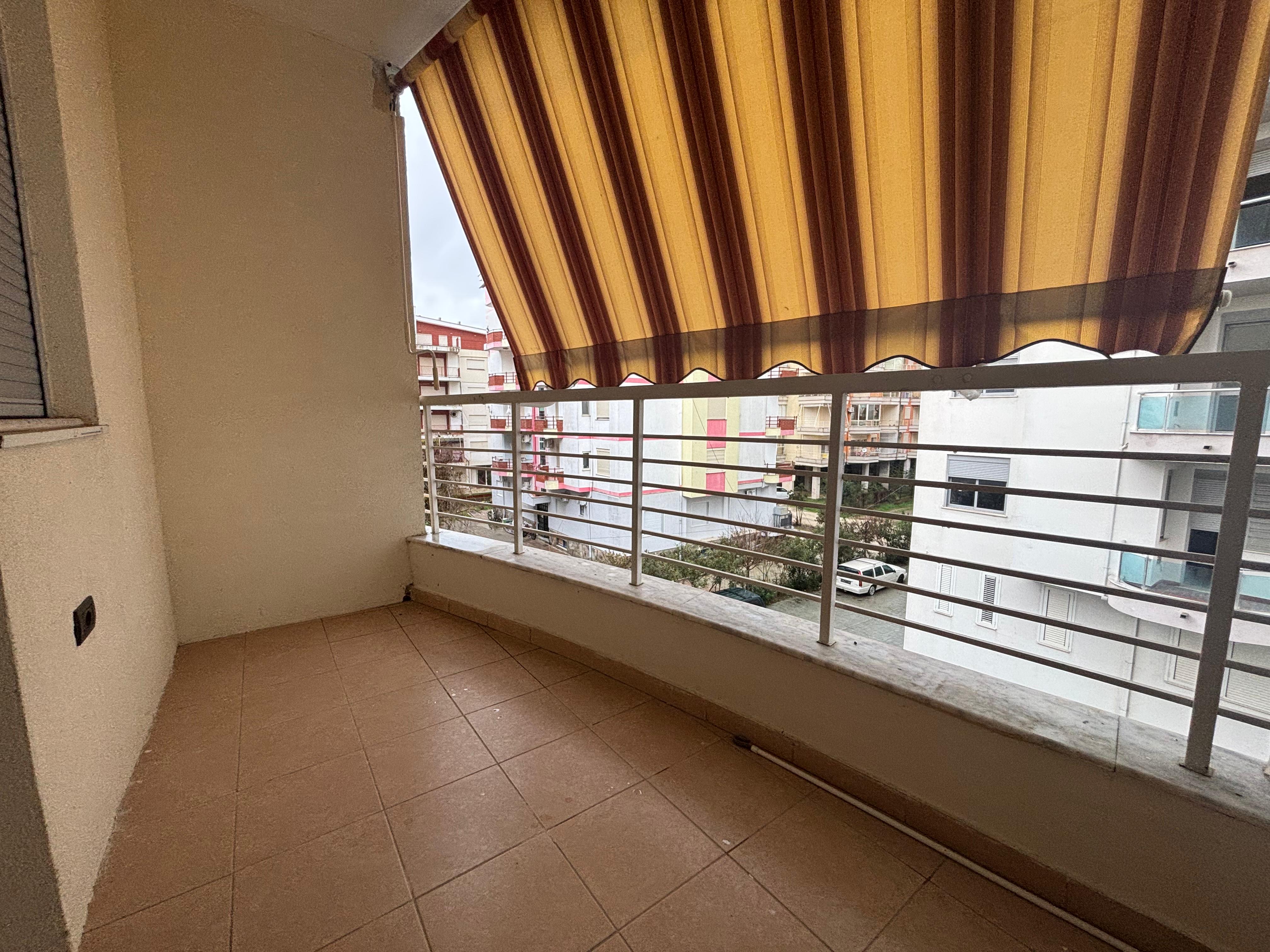 SHITET APARTAMENT 2+1 NE GOLEM!