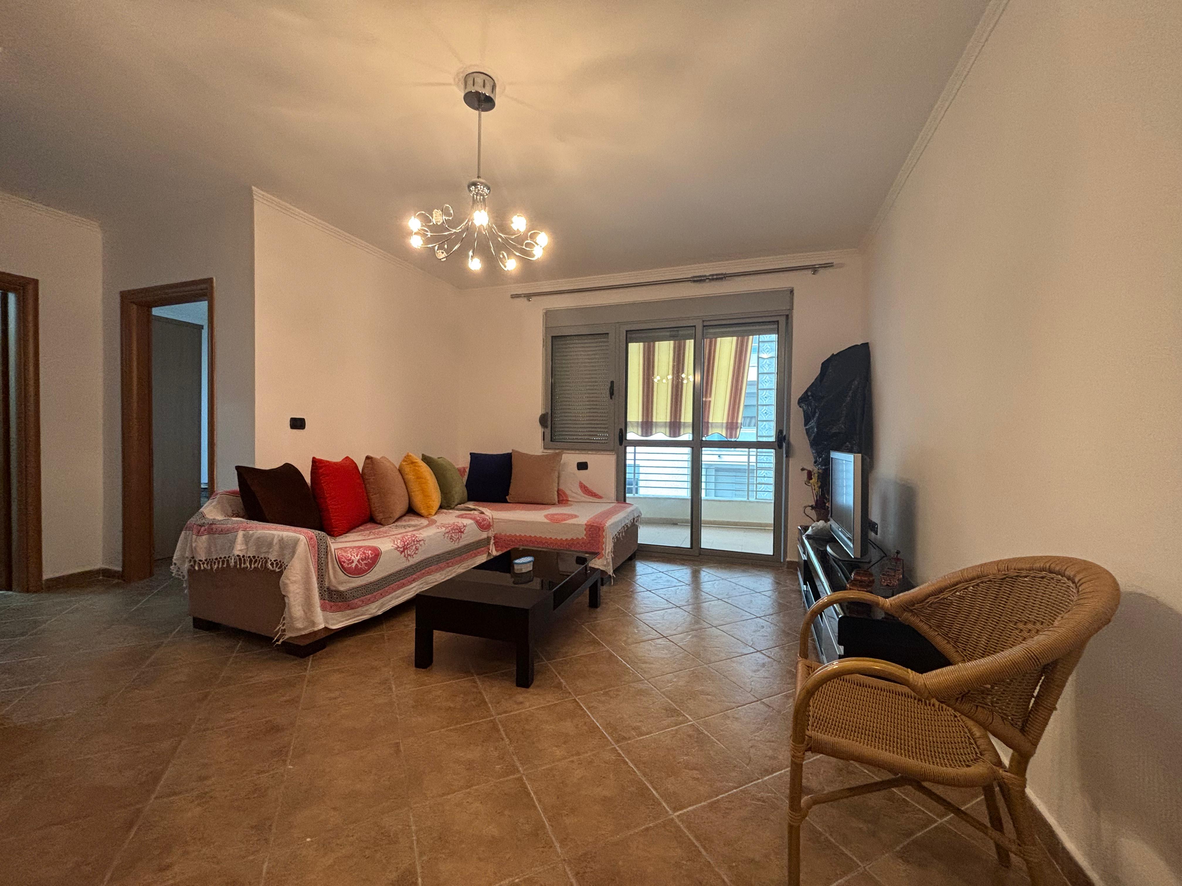 SHITET APARTAMENT 2+1 NE GOLEM!