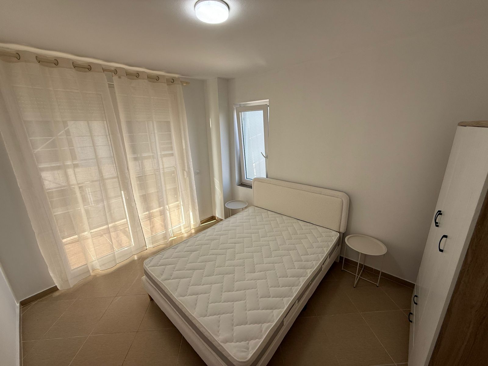 First line side sea view apartment for sale. Shengjin