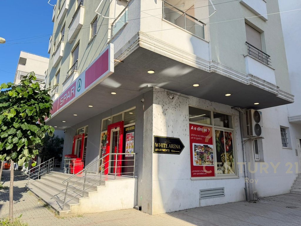 Apartament 1+1 per Shitje ne Qender te Golemit (6/18)