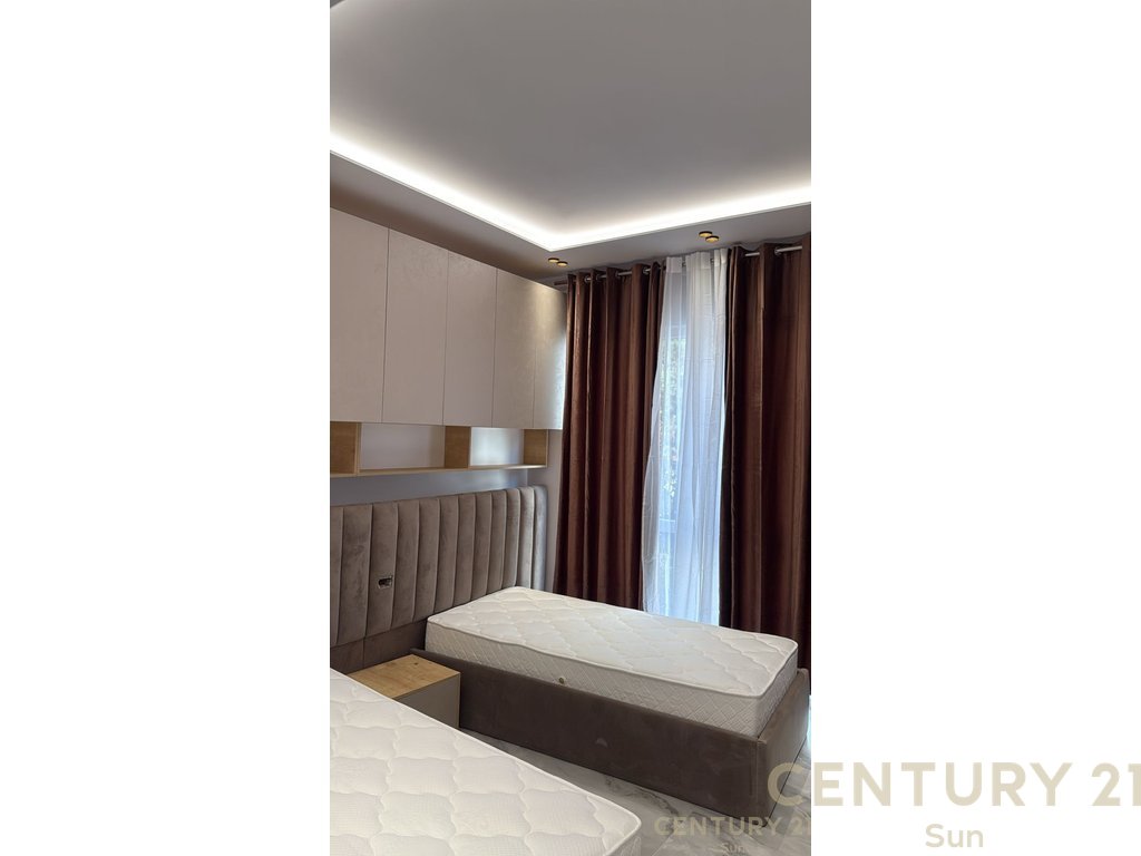 Apartament 2+1 per Shitje me Pamje nga Deti (7/7)