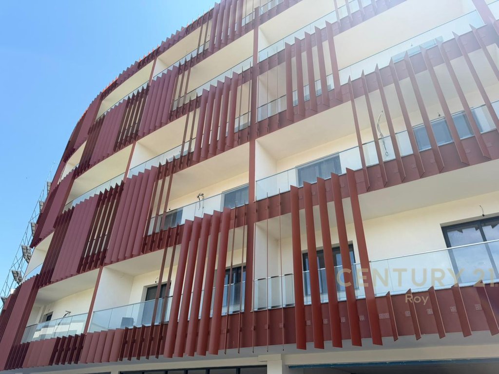 Apartment 1+1 with Yard for Sale in Eon Residence, Golem