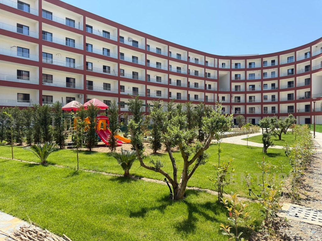 Apartment 1+1 with Yard for Sale in Eon Residence, Golem