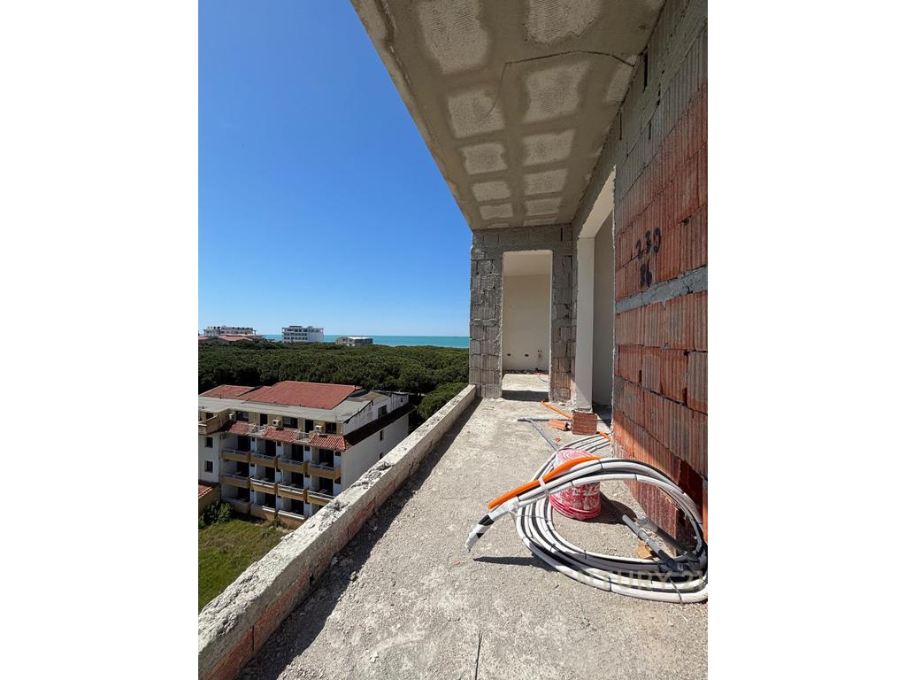 2+1 Apartment for Sale in Montevideo Residence in Mali Robit