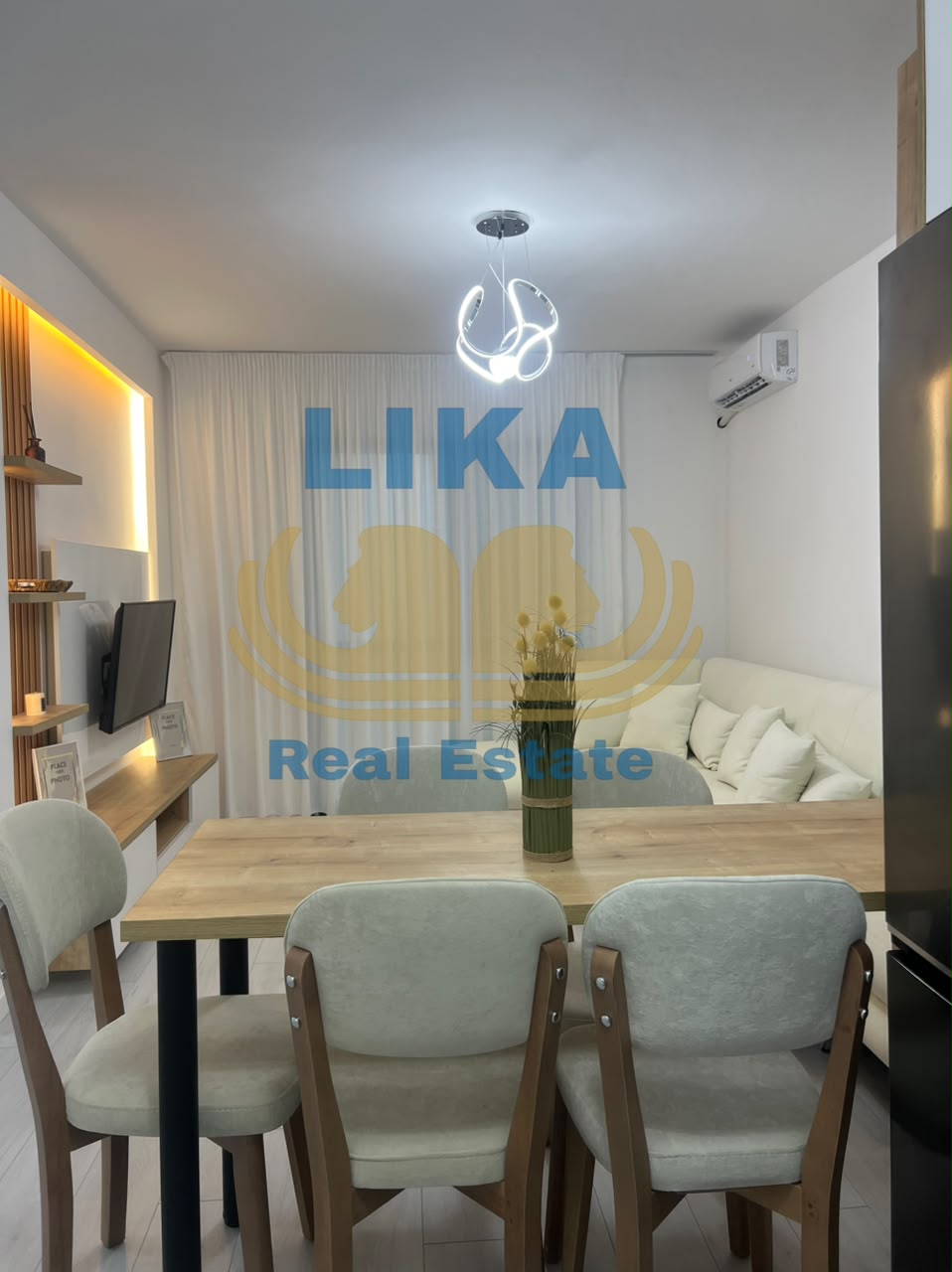 Your Dream Home by the Sea Starts Here (10/10)