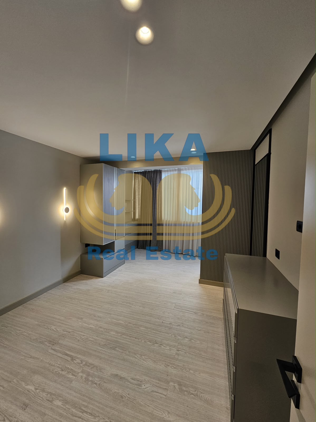 Apartament në Shitje – Vija e Parë me Detin, Mali i Robit