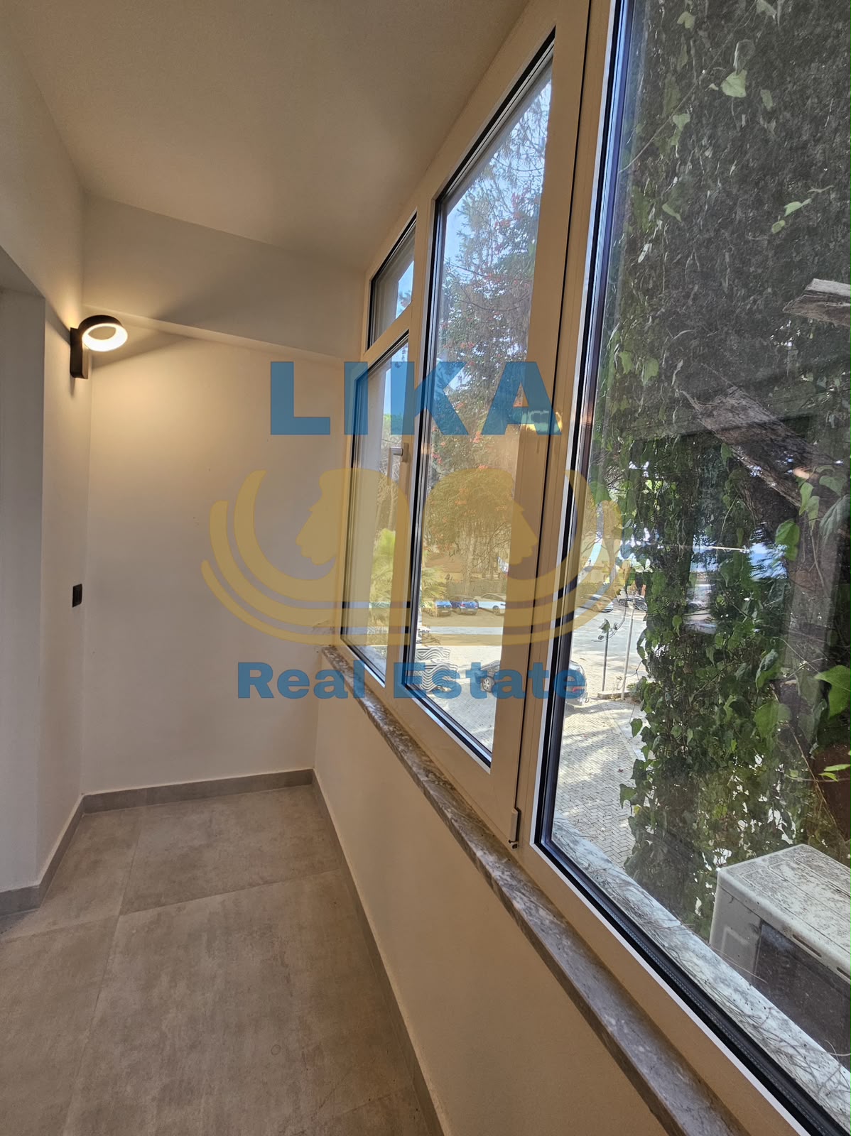 Apartament në Shitje – Vija e Parë me Detin, Mali i Robit
