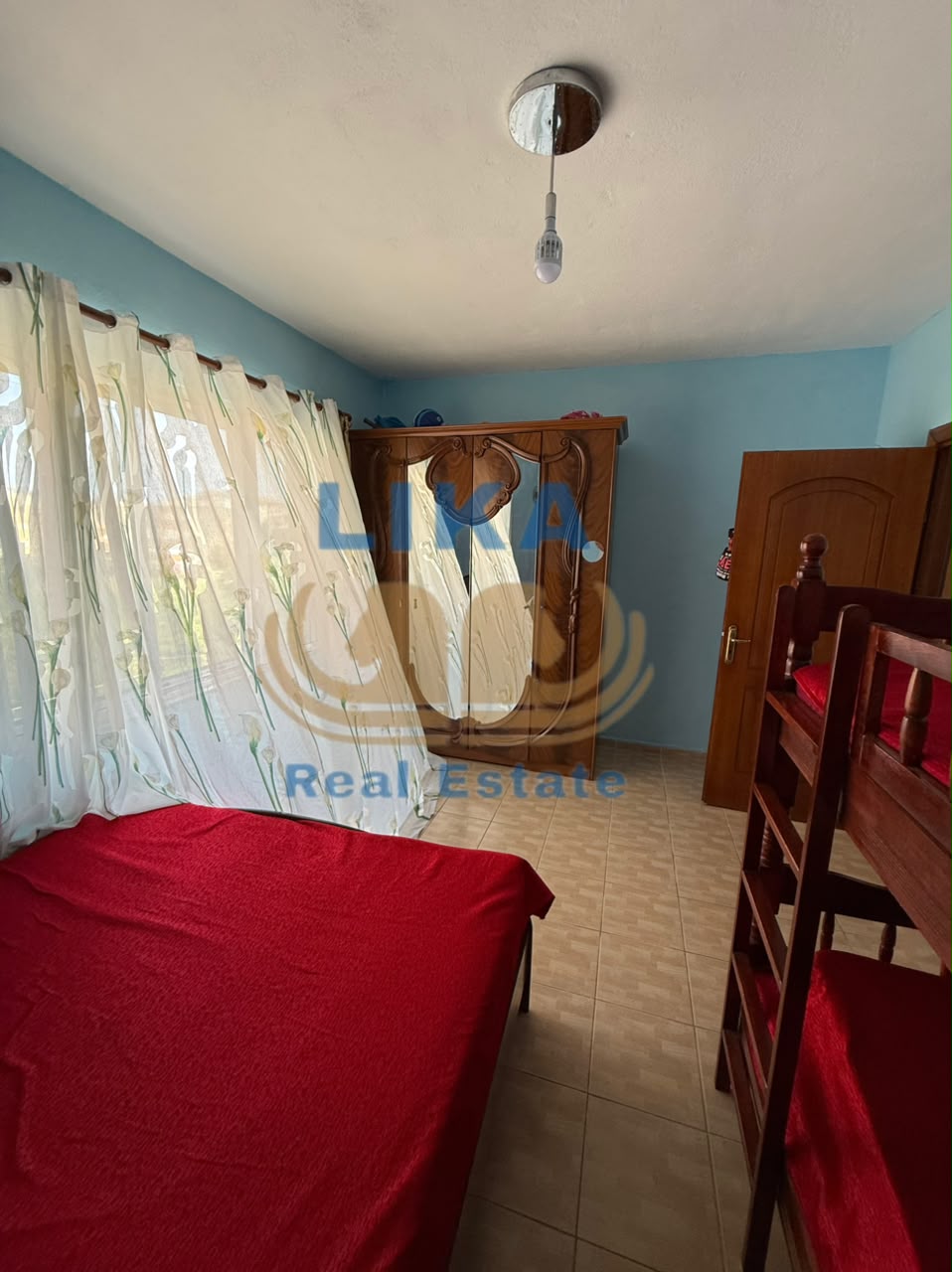 Apartament 1+1 në Shitje – Mali i Robit, Golem