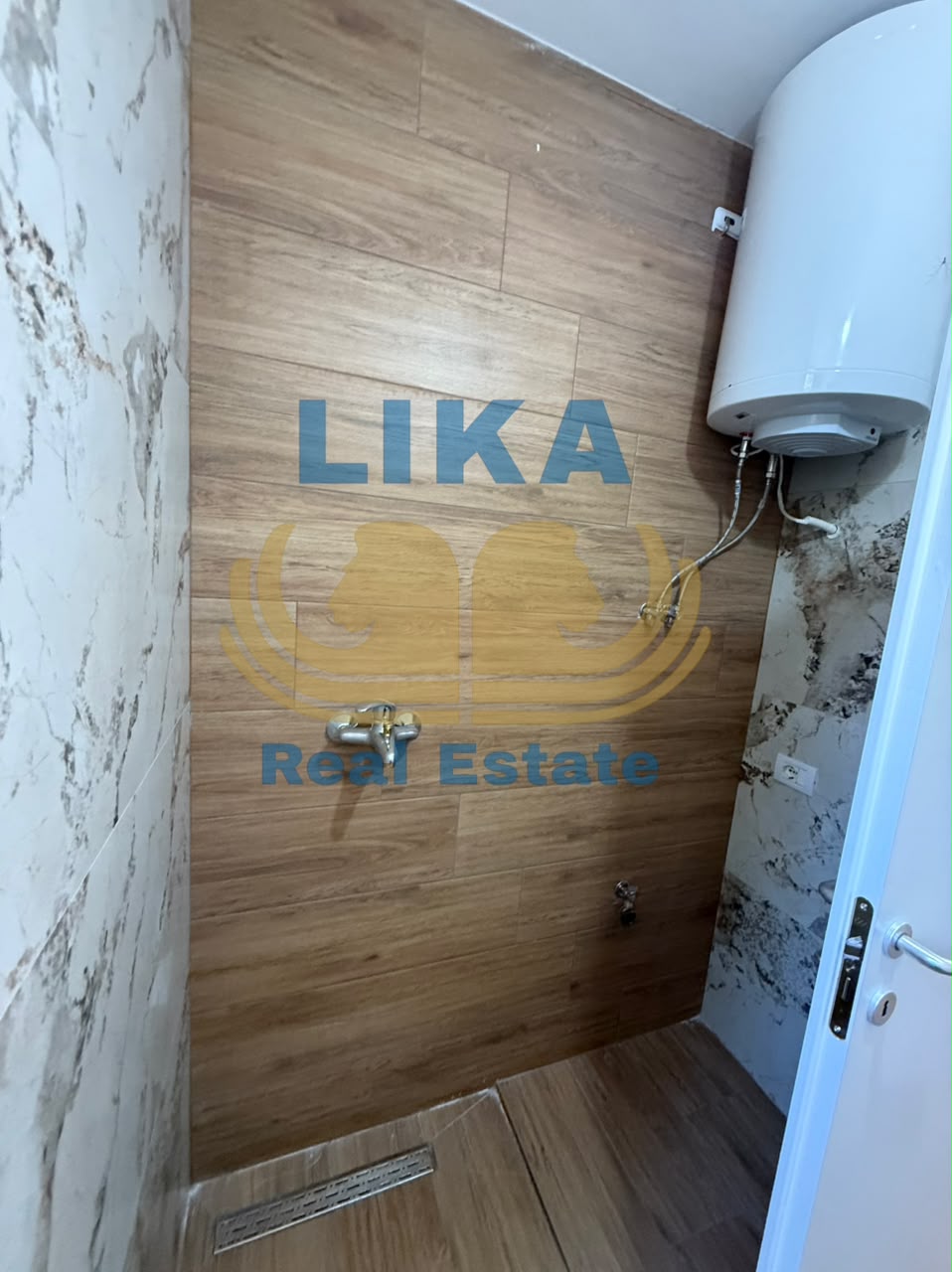 Apartament 1+1 në Shitje – Zona Miami, Golem