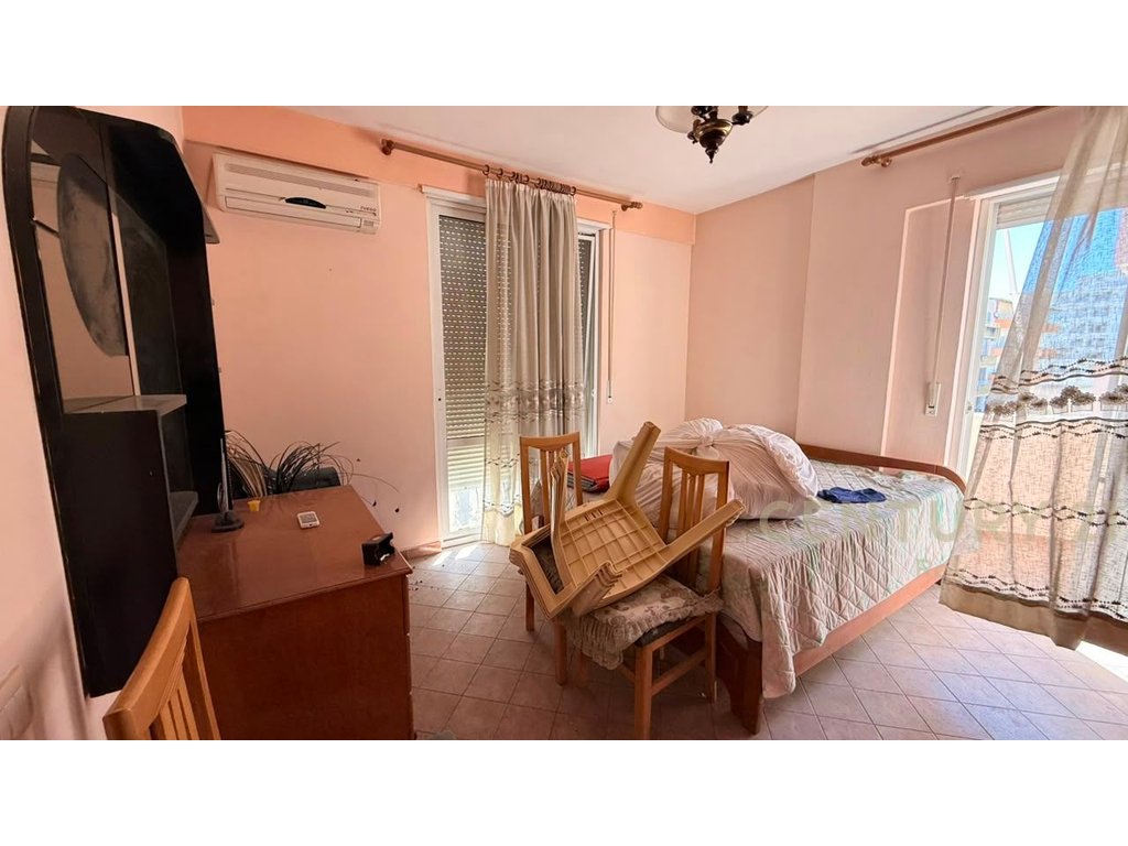 Shitet Apartament 1+1,Vije e 2 me Pamje DETI,PLAZH Iliria