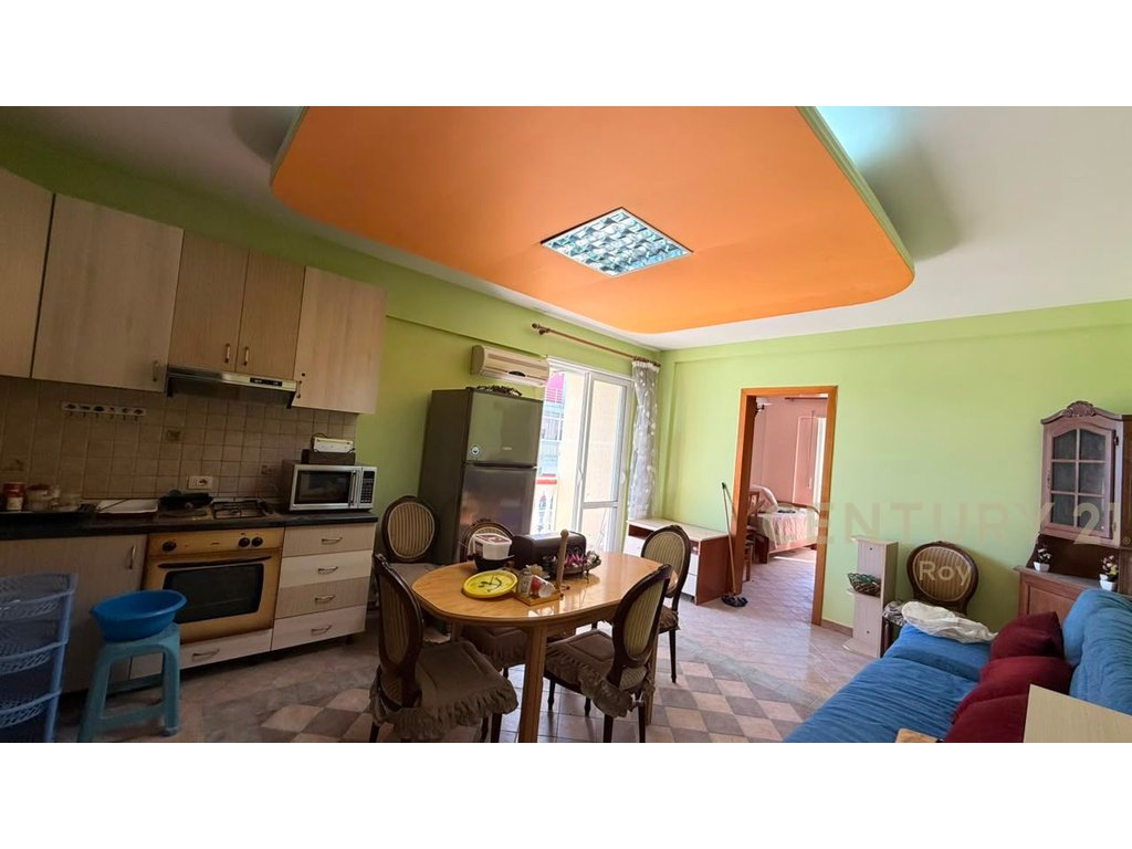 Shitet Apartament 1+1,Vije e 2 me Pamje DETI,PLAZH Iliria