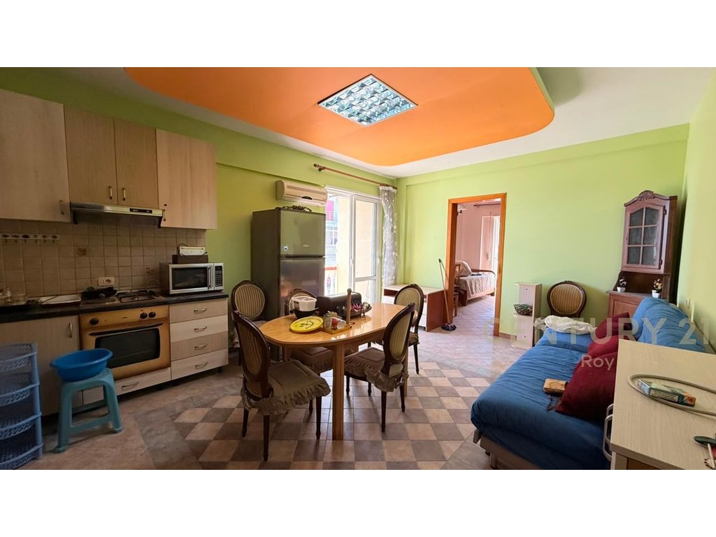 Shitet Apartament 1+1,Vije e 2 me Pamje DETI,PLAZH Iliria