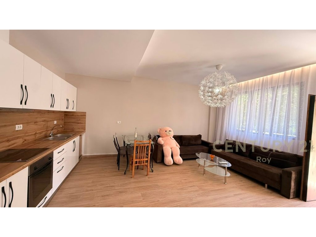 Shitet Apartament 1+1 Prane Miami BEACH,GOLEM