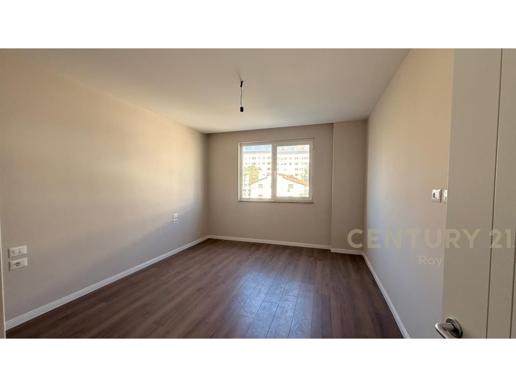 Apartment 1+1 for Sale in Golem, Second Line to the Sea