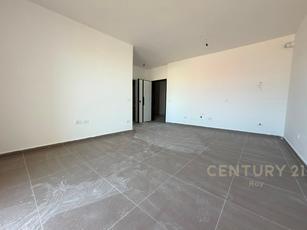Apartment 1+1 for Sale in Eon Residence, Golem