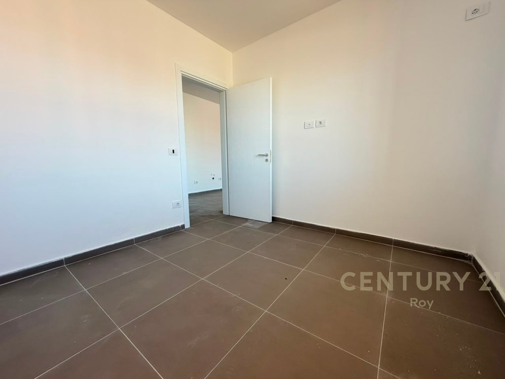 Apartment 1+1 for Sale in Eon Residence, Golem