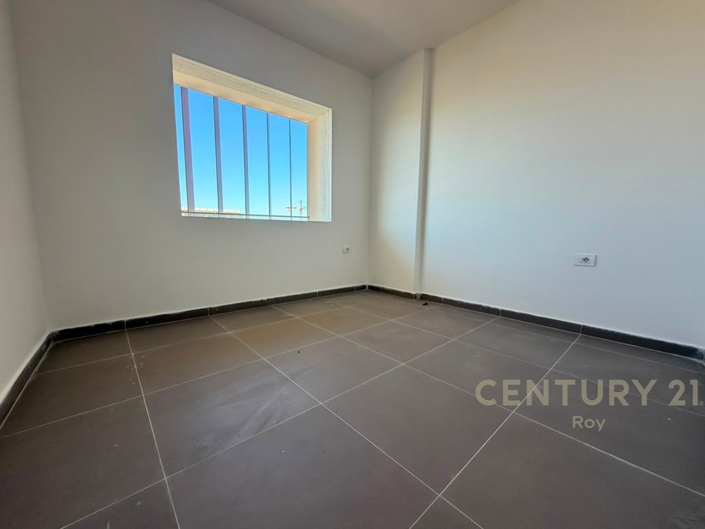 Apartment 1+1 for Sale in Eon Residence, Golem