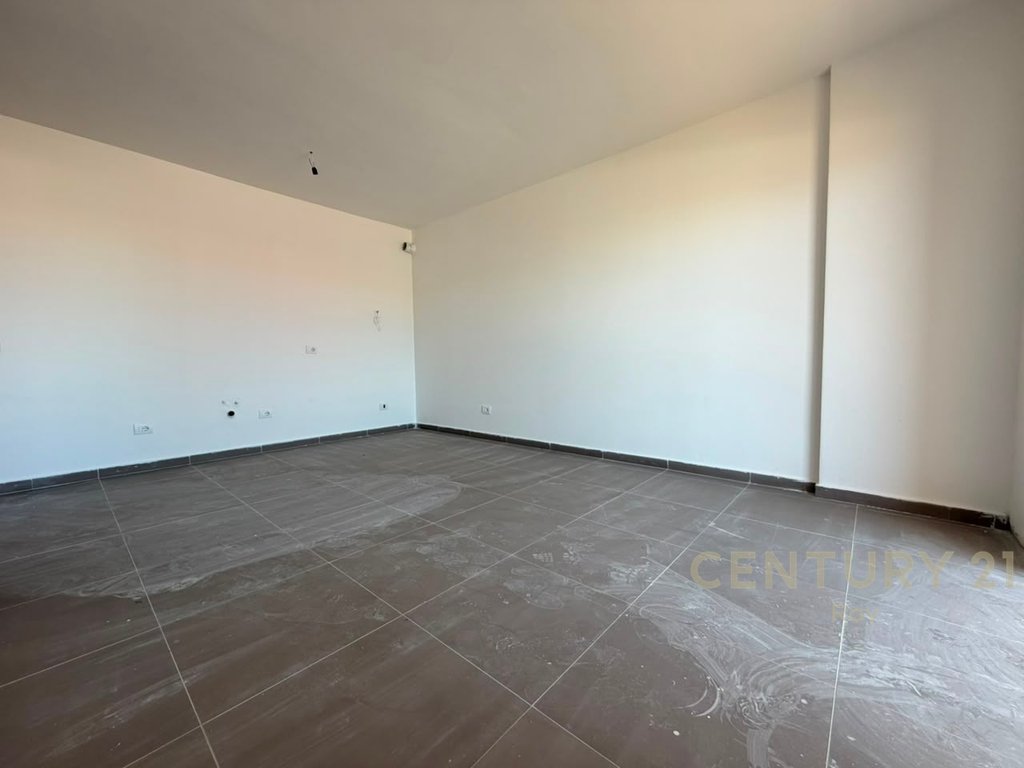 Apartment 1+1 for Sale in Eon Residence, Golem