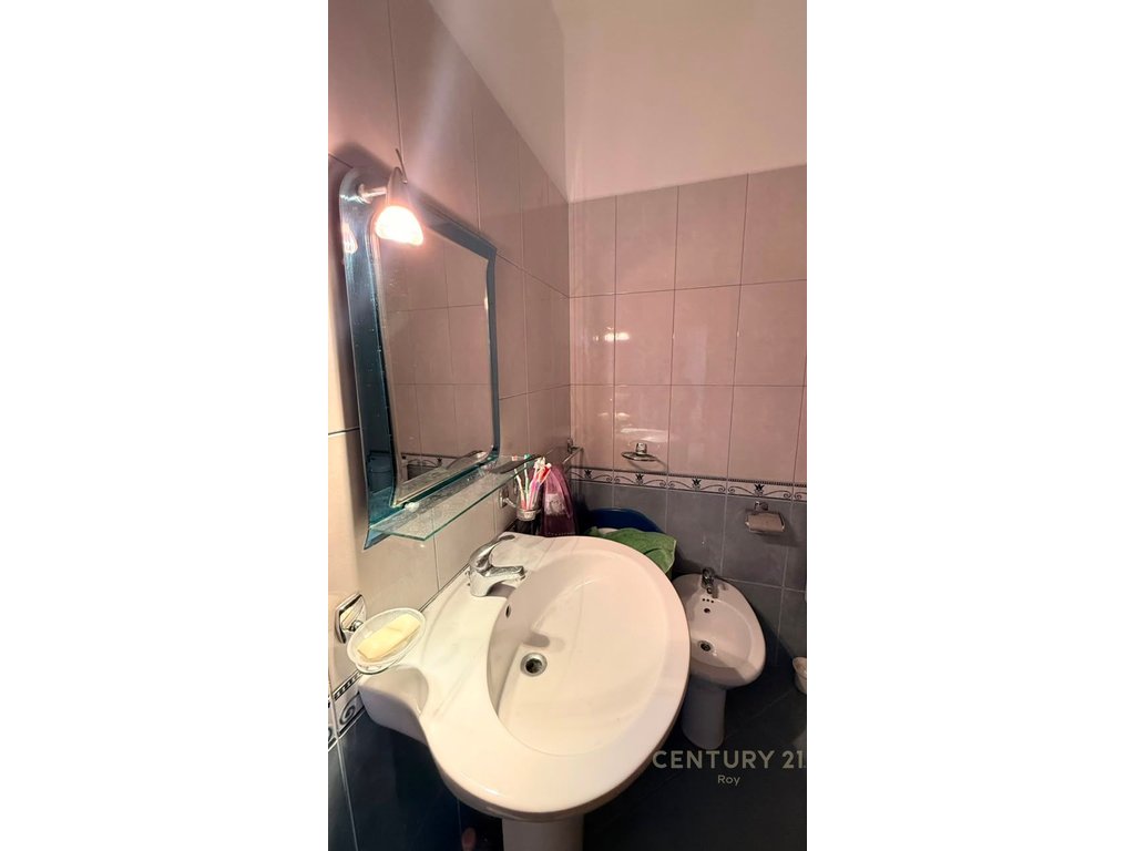 STUDIO APARTMENT FOR SALE NEAR MIAMI BEACH IN GOLEM!