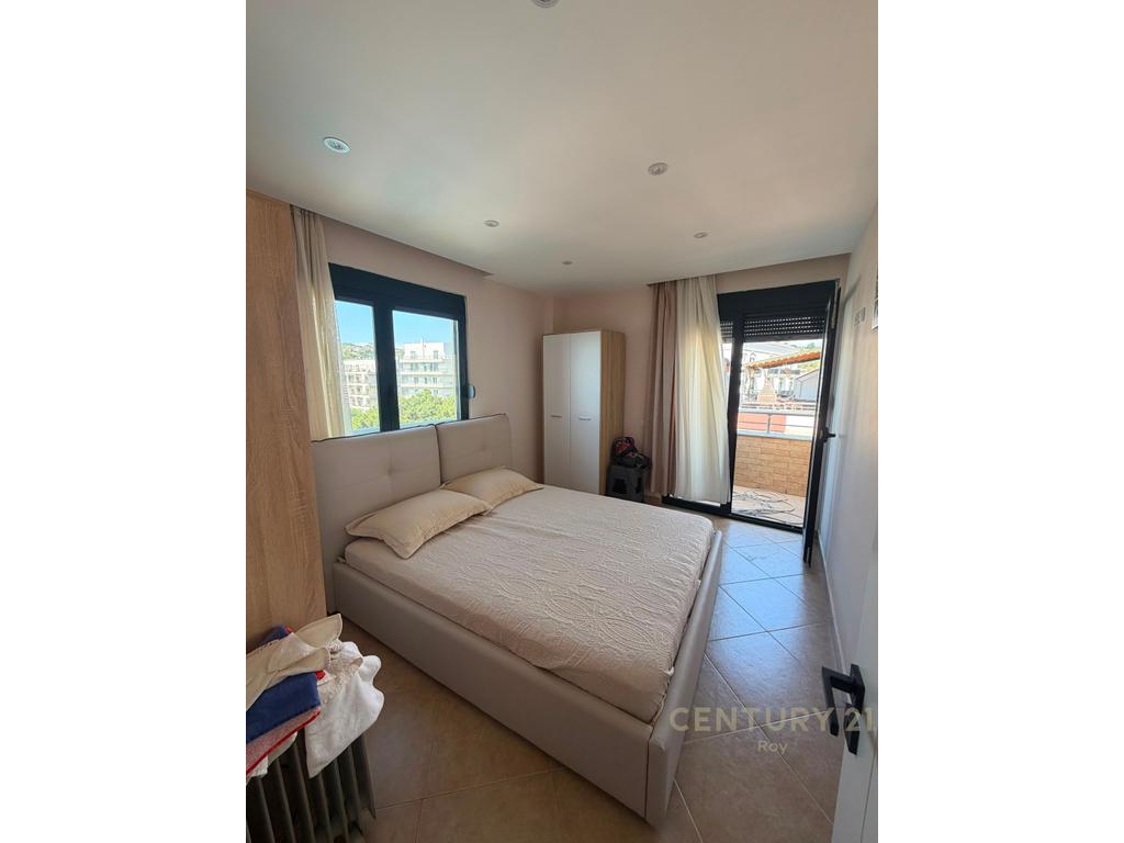 Apartment 1+1 on the First Line with the Sea