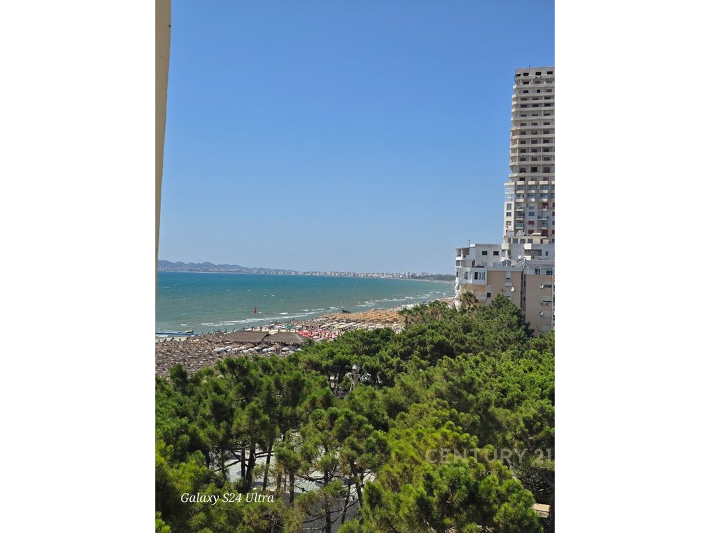 Apartment 1+1 on the First Line with the Sea