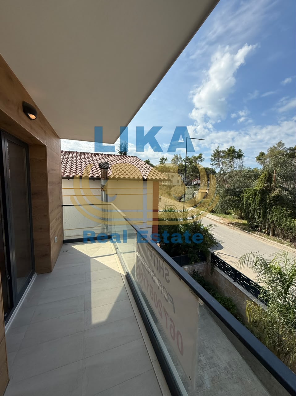 Arkitekturë moderne. Elegancë e pastër. Luks pa kompromis.