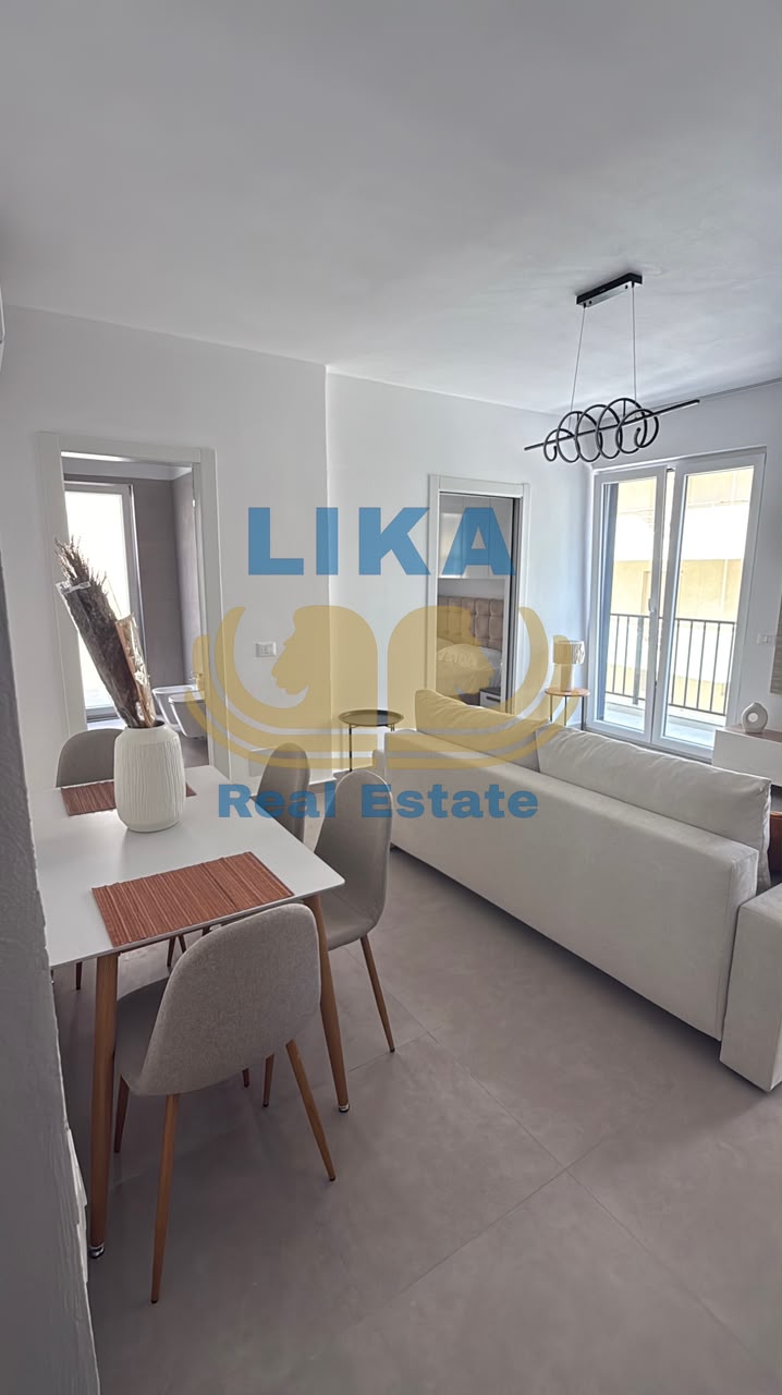 Apartament 1+1 në një nga zonat më të kërkuara pranë detit