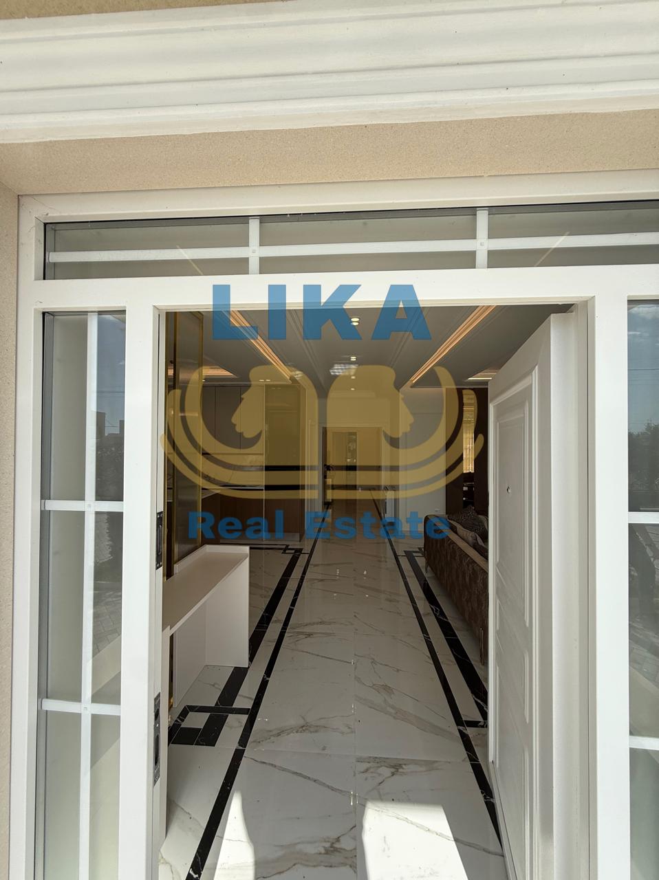 Vilë në shitje – Kavajë