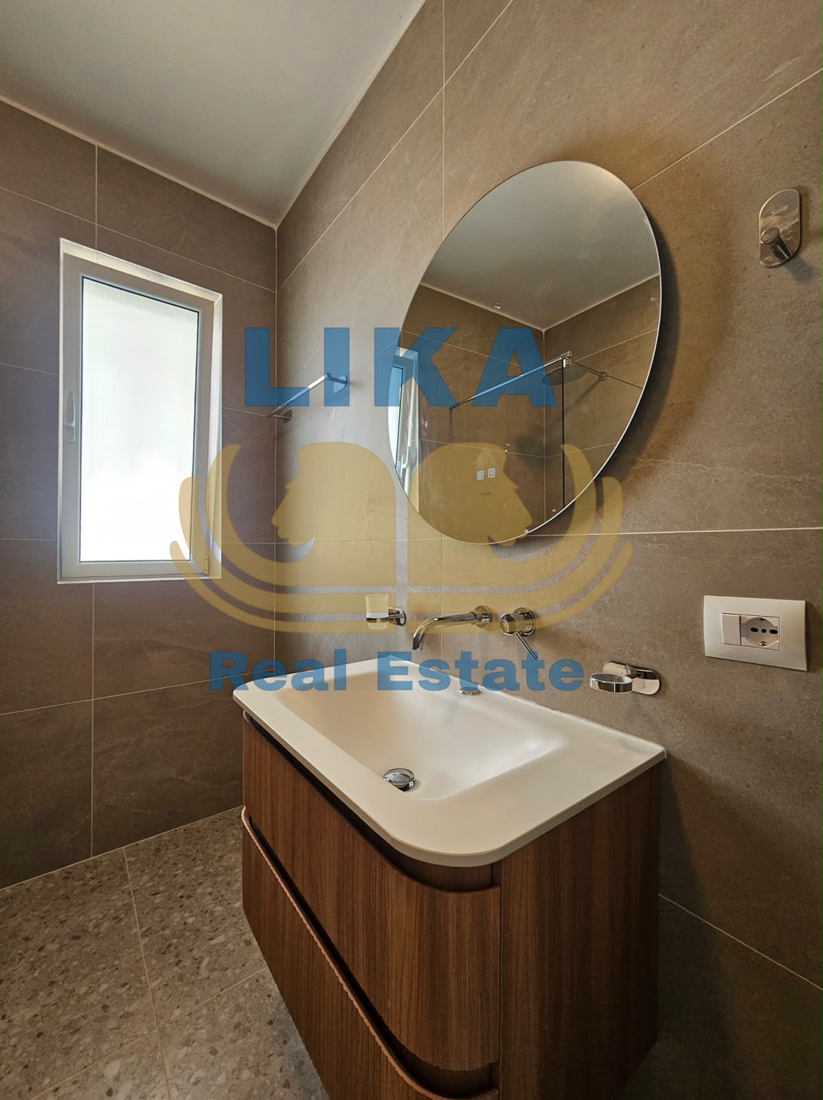 Apartament për Shitje – Qerret | 50 m nga Deti