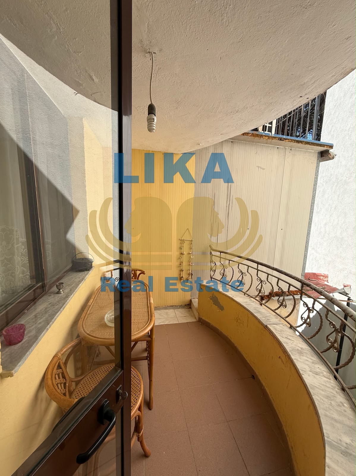 Apartament 2+1 për Shitje – Golem