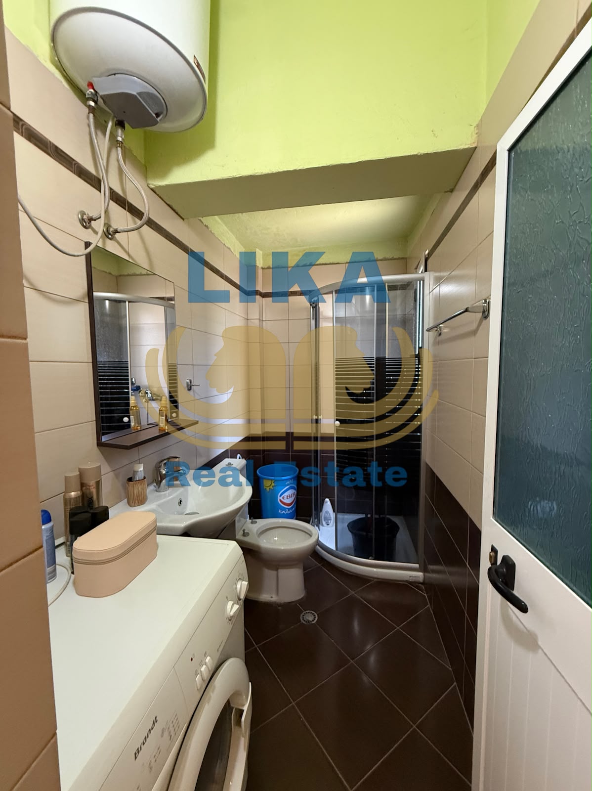 Apartament 2+1 për Shitje – Golem