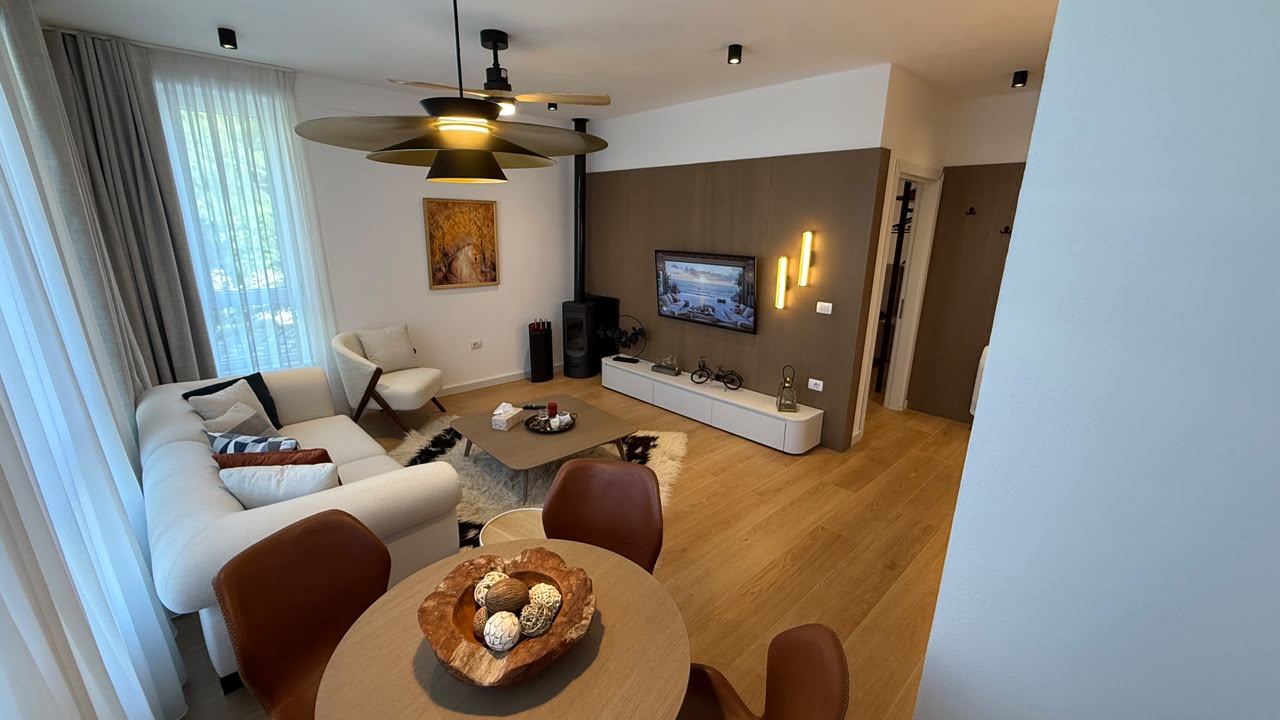 Luxury lake apartment 1+1+parking for Sale in Tushemisht, Pogradec