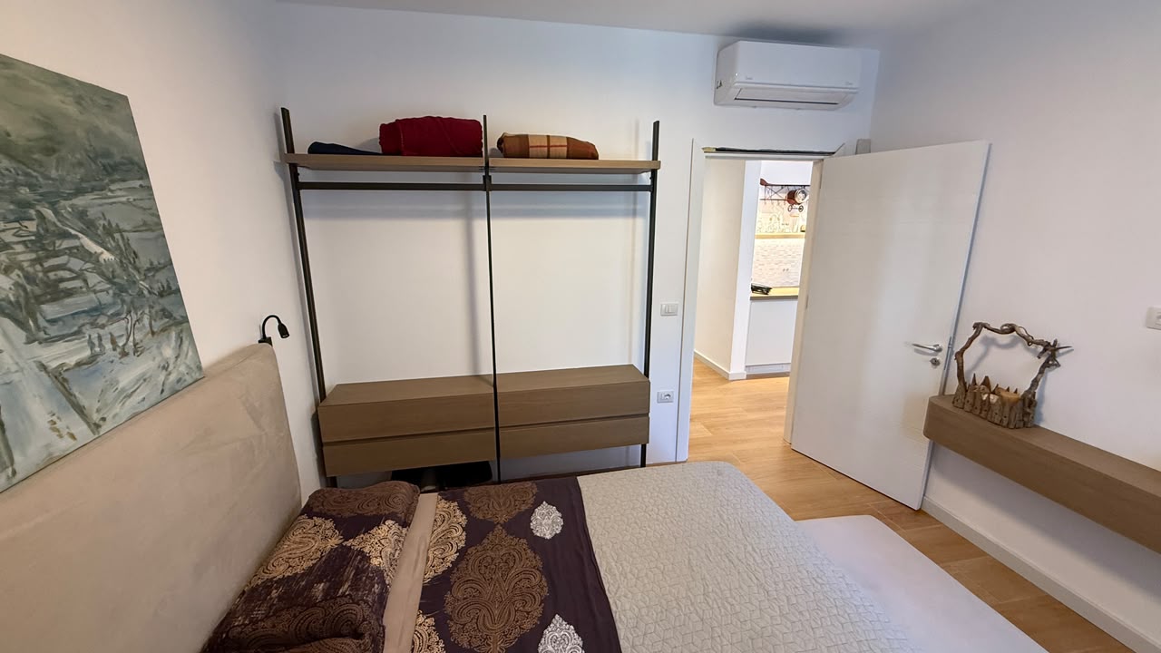 Luxury lake apartment 1+1+parking for Sale in Tushemisht, Pogradec
