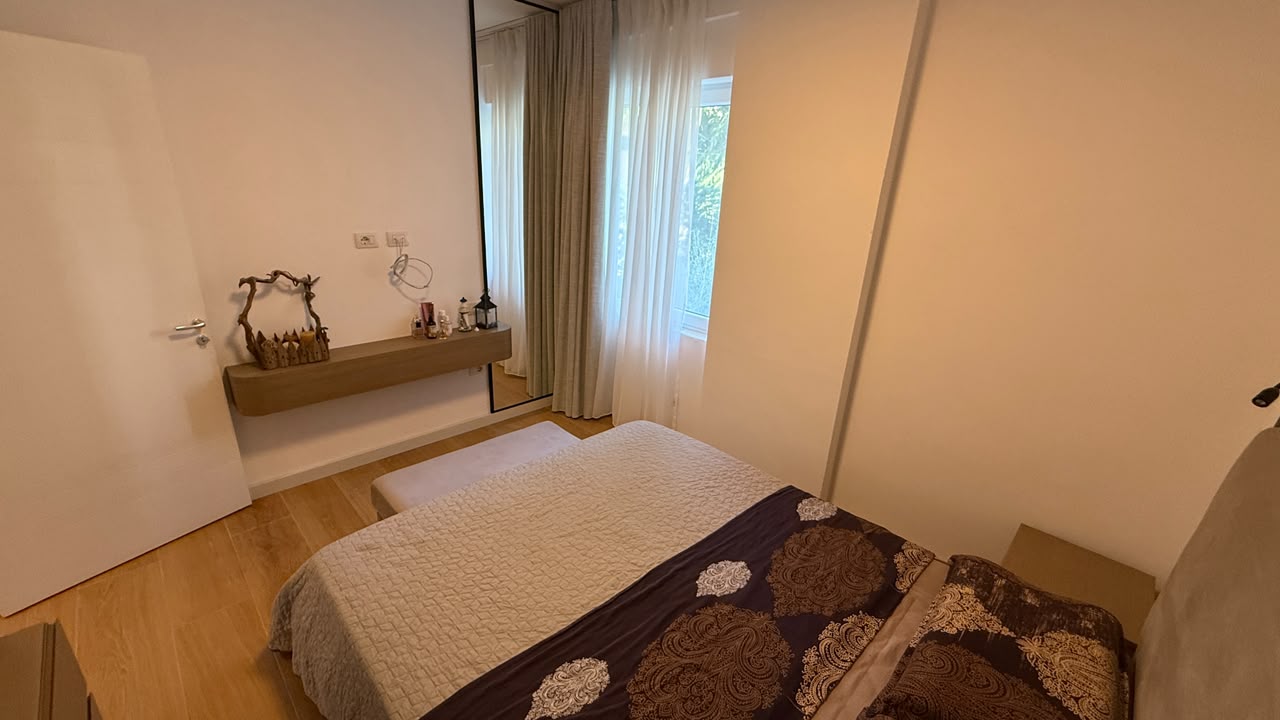 Luxury lake apartment 1+1+parking for Sale in Tushemisht, Pogradec