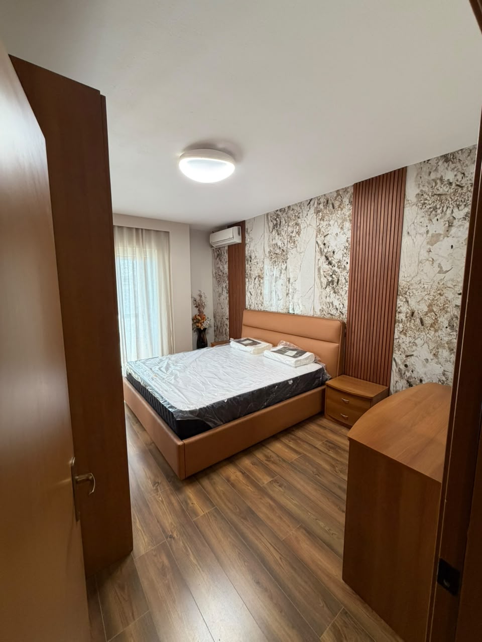 Furnished 2 Bedroom Apartment - Tirana