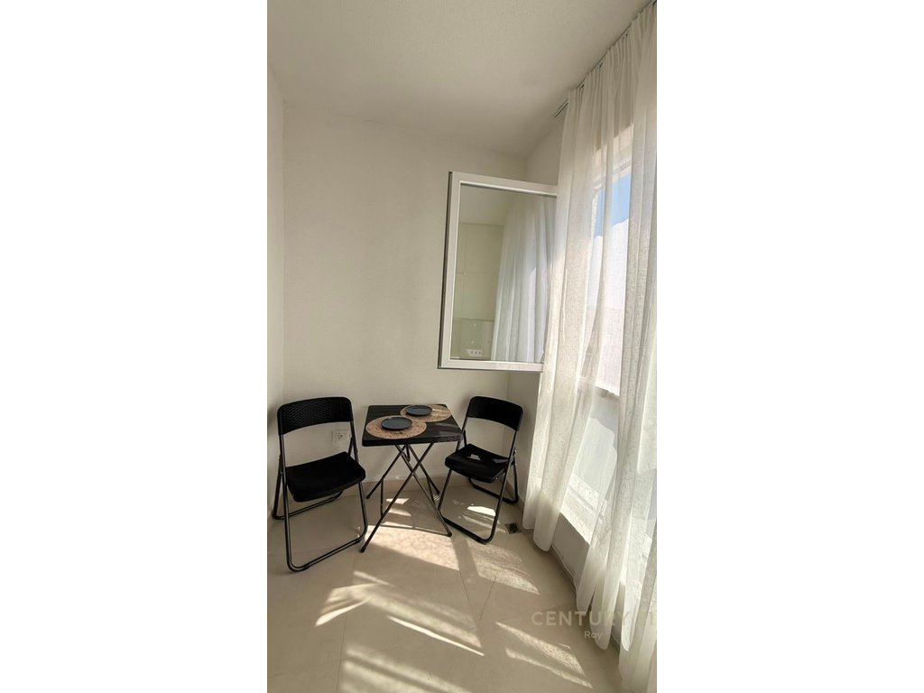 Shitet STUDIO(GARZONIERE) e Mobiluar Prane Detit (10/12)