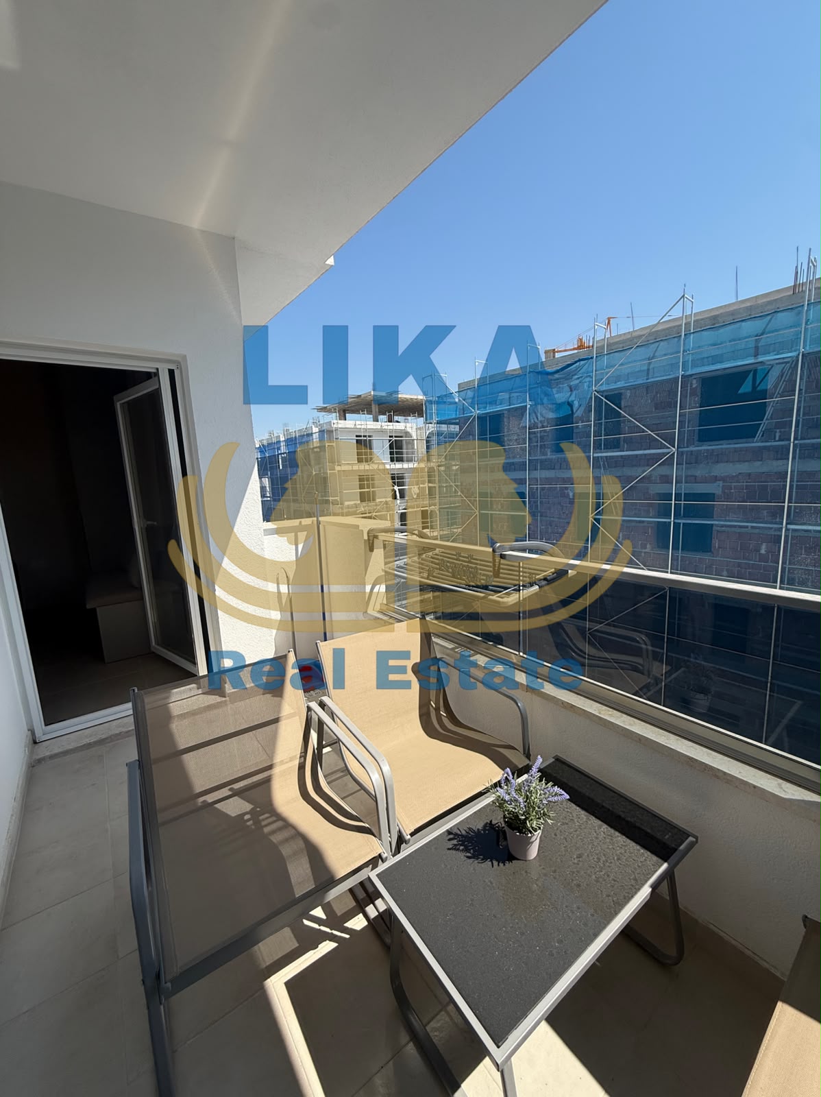 Apartament në Shitje – 96,000€ (3/10)