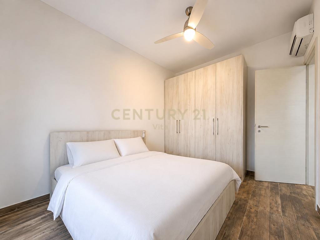 Ekskluzive. Shitet Apartament 2+1 ne Gjirin e Lalezit Lura 3 (4/10)