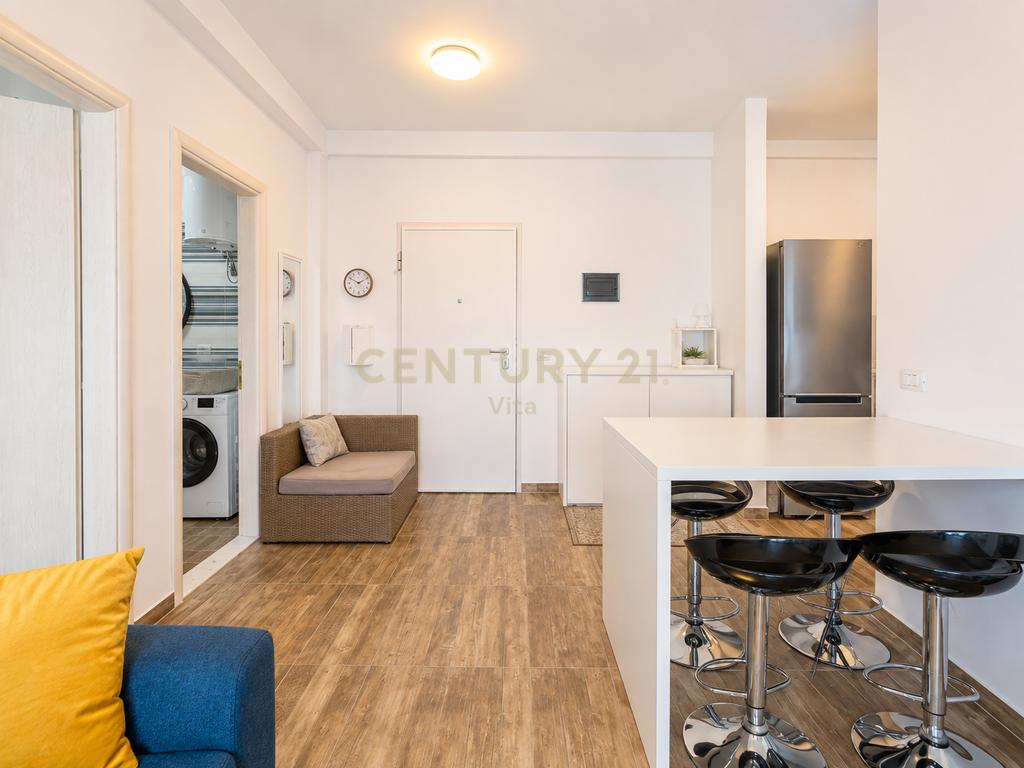 Ekskluzive. Shitet Apartament 2+1 ne Gjirin e Lalezit Lura 3 (5/10)
