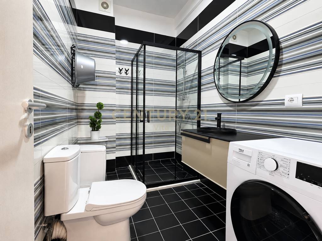 Ekskluzive. Shitet Apartament 2+1 ne Gjirin e Lalezit Lura 3 (8/10)