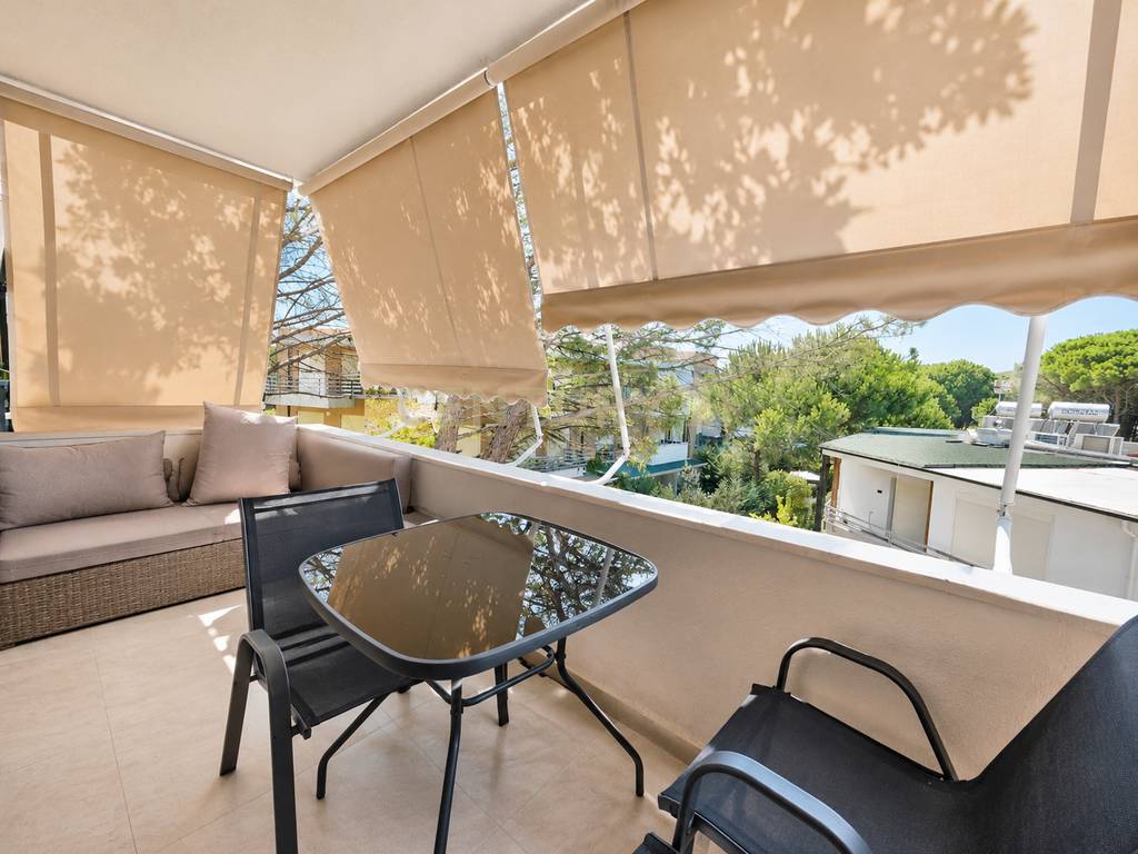 Ekskluzive. Shitet Apartament 2+1 ne Gjirin e Lalezit Lura 3 (9/10)