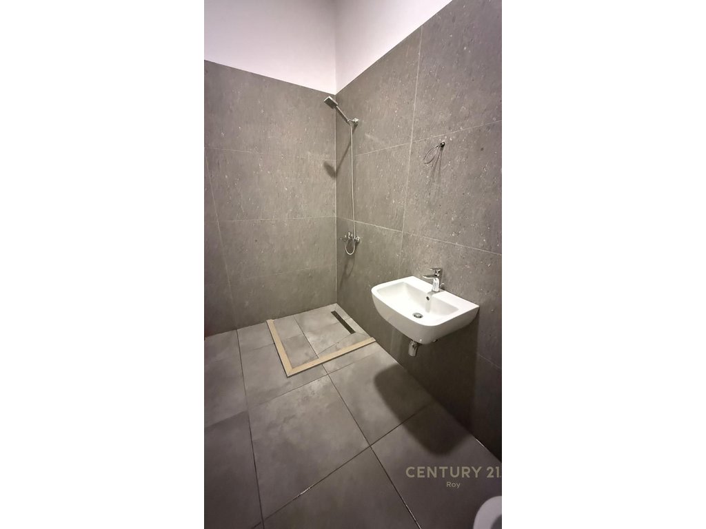 Apartament i mobiluar 1+1 në shitje në Golem, Mali i Robit, Durrës - 93,800€ | 58.61 m² (8/9)