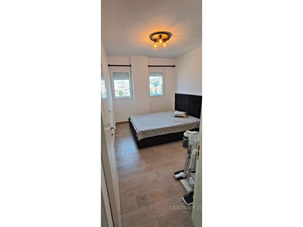 Shitet Apartament 2+1 Tek Grand Blue Fafa – Shkëmbi i Kavajës, Durrës (10/16)