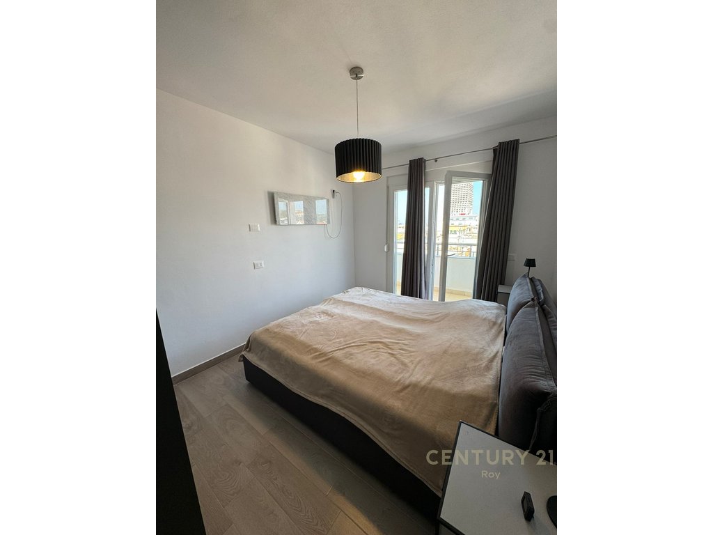 Shitet Apartament 2+1 Tek Grand Blue Fafa – Shkëmbi i Kavajës, Durrës (16/16)