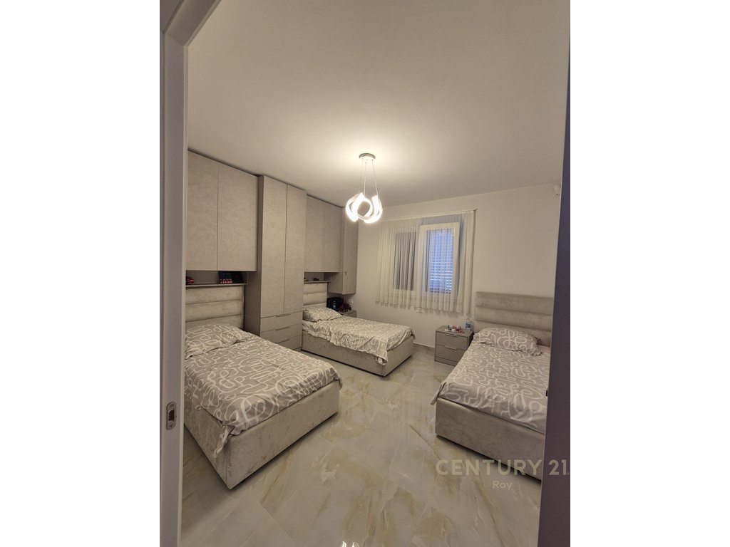 Private Villa with Pool for Sale in Qerret (12/15)